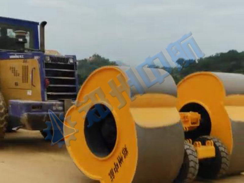 中航?jīng)_擊式壓路機(jī)駐重慶辦事處